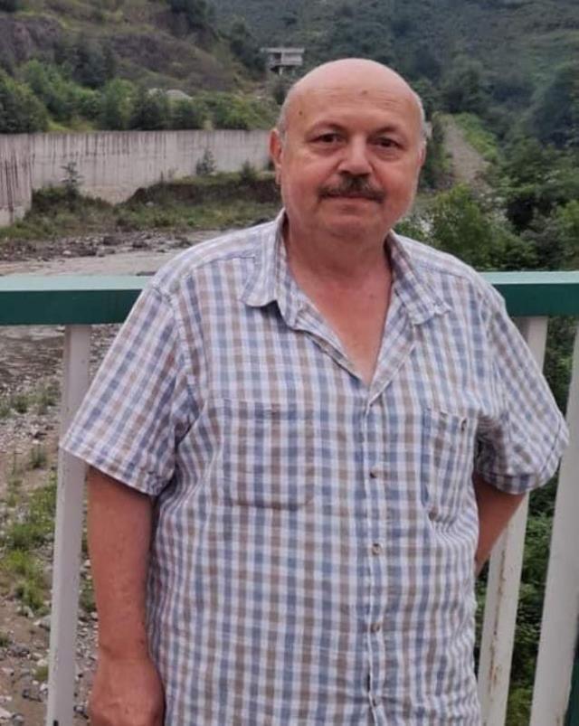 Ünlü futbolcu Mustafa Muhammed'in cipinin çarptığı yaşlı adam hayatını kaybetti Ünlü futbolcu Mustafa Muhammed'in cipinin çarptığı yaşlı adam hayatını kaybetti
