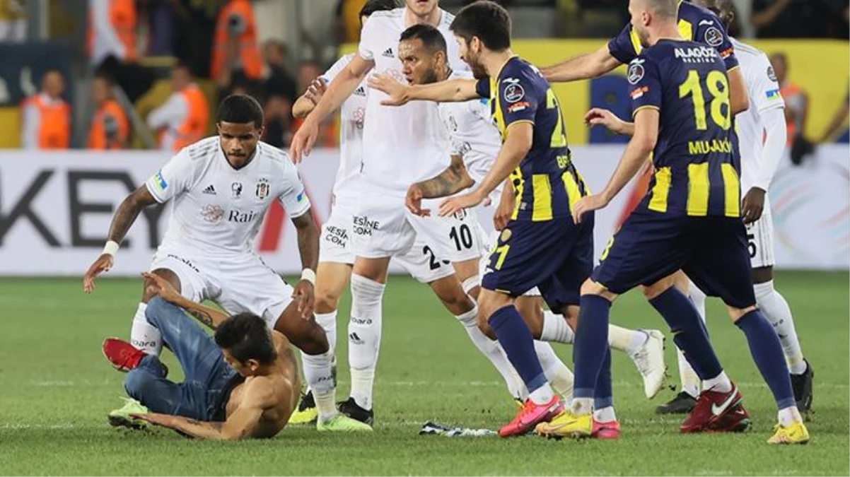 Ankaragücü maçında saldırgan taraftara müdahale eden Josef, sessizliğini bozdu: Neden kart gördüğümü anlamakta güçlük çekiyorum