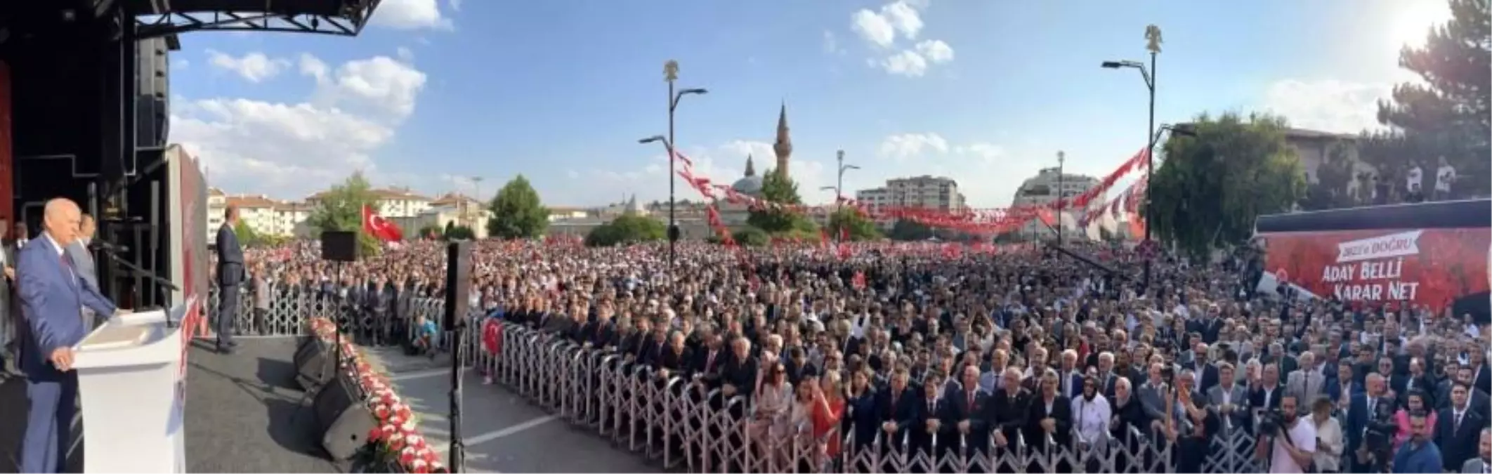 Bahçeli Sivas\'ta 35 bin kişiye seslendi