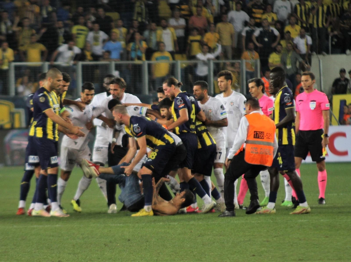 Beşiktaş\'tan, MKE Ankaragücü maçında yaşanlarla ilgili açıklama: "Sonunda olacaklar baştan belliydi.