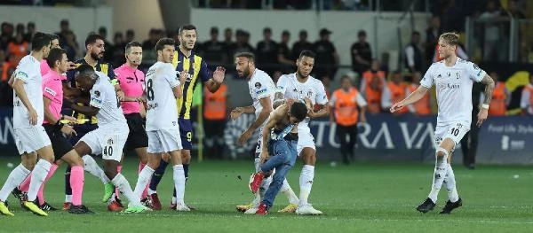 Olaylı maçın kahramanı Beşiktaşlı futbolcu Oğuzhan Akgün, sessizliğini bozdu