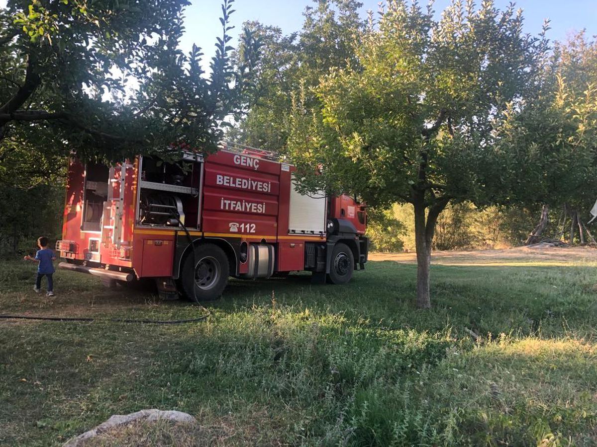 Bingöl\'de bahçe yangını söndürüldü