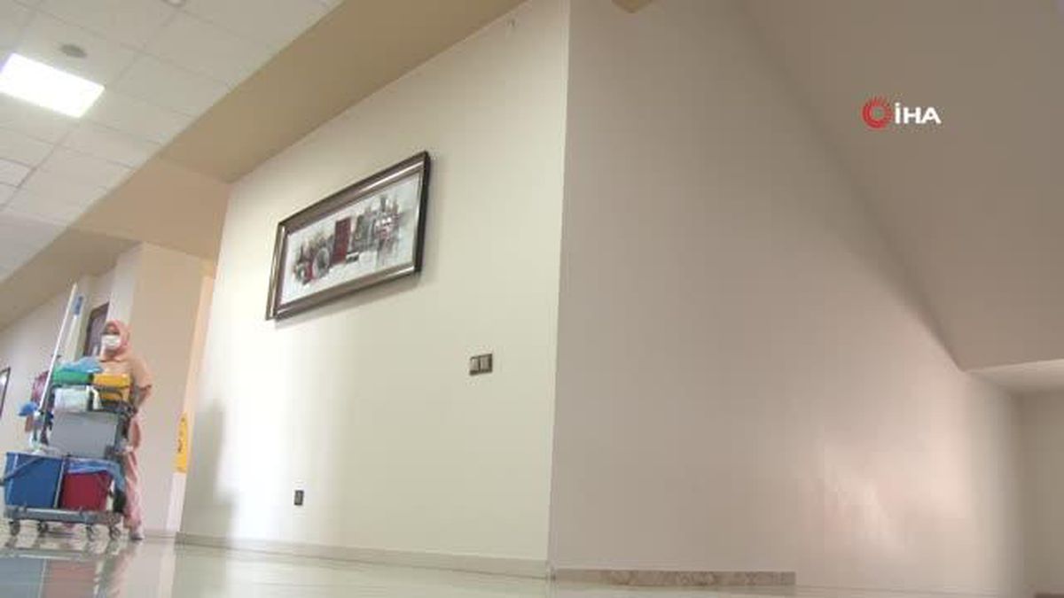 Covid-19 sonrası felç geçiren Kazak hasta şifayı Türkiye'de buldu