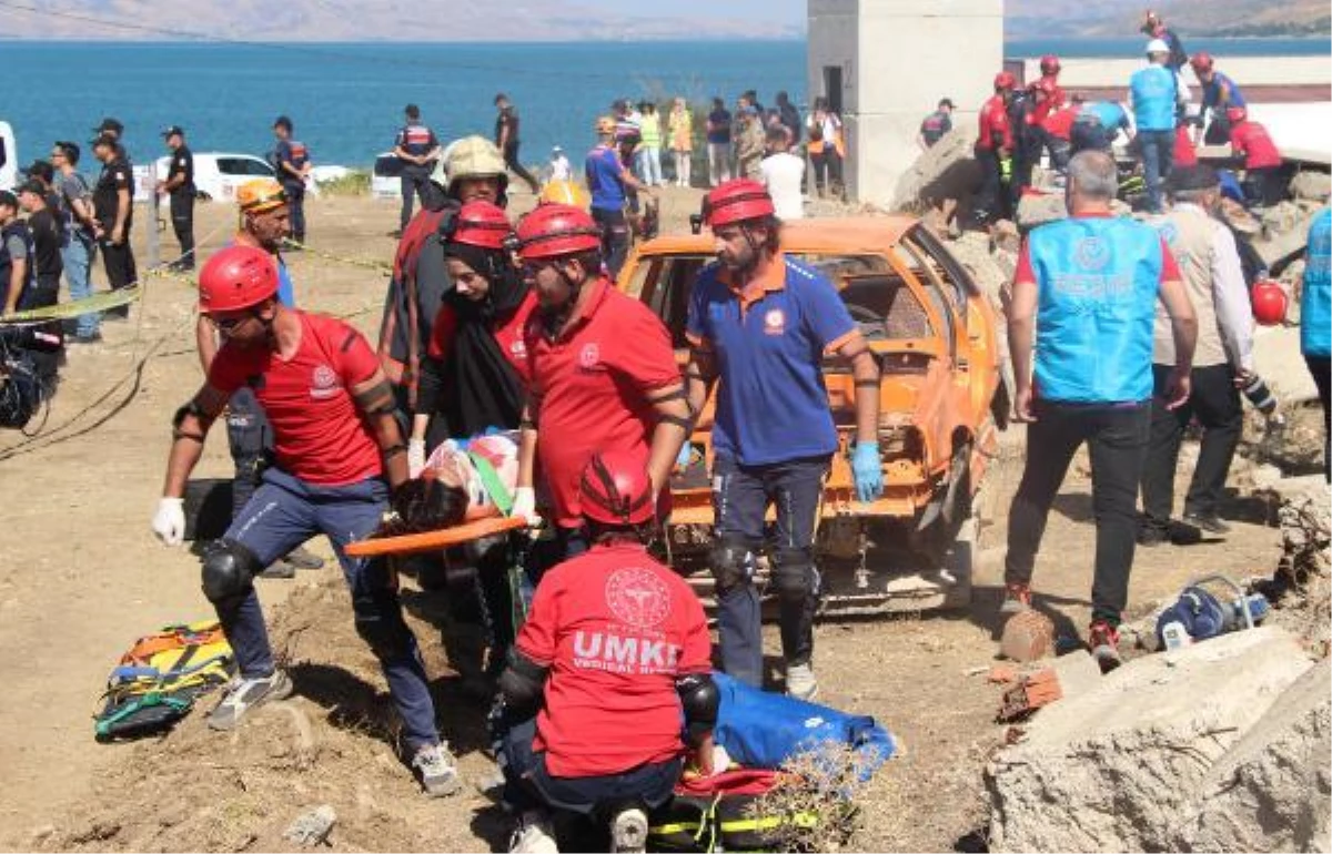 Elazığ\'da 6 ilden personelin katılımıyla deprem tatbikatı yapıldı