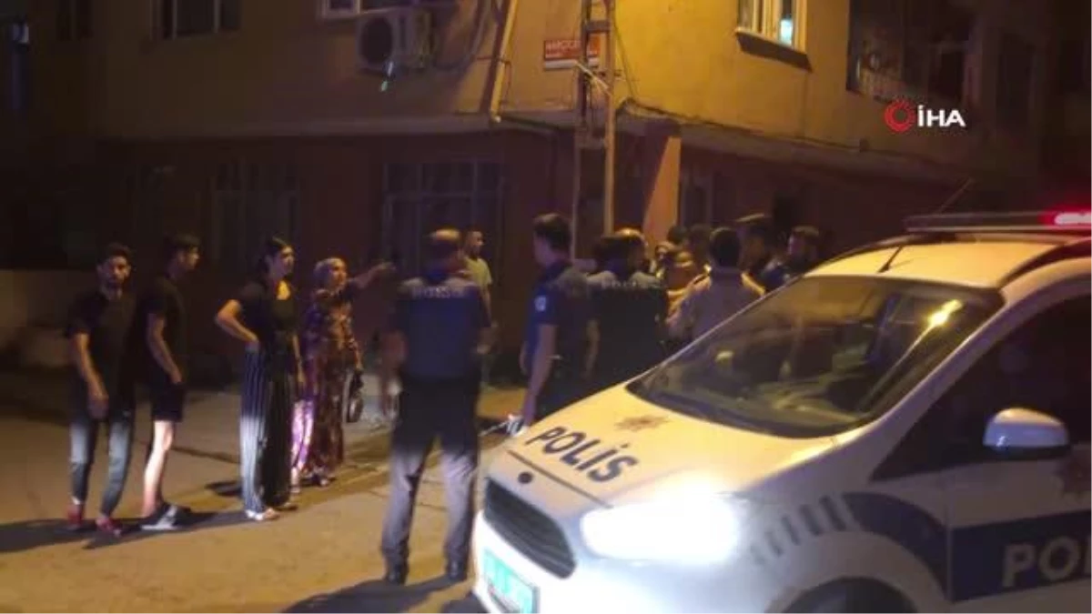 Kadıköy\'de gürültü gerginliği: Polis mahallede geniş güvenlik önlemi aldı