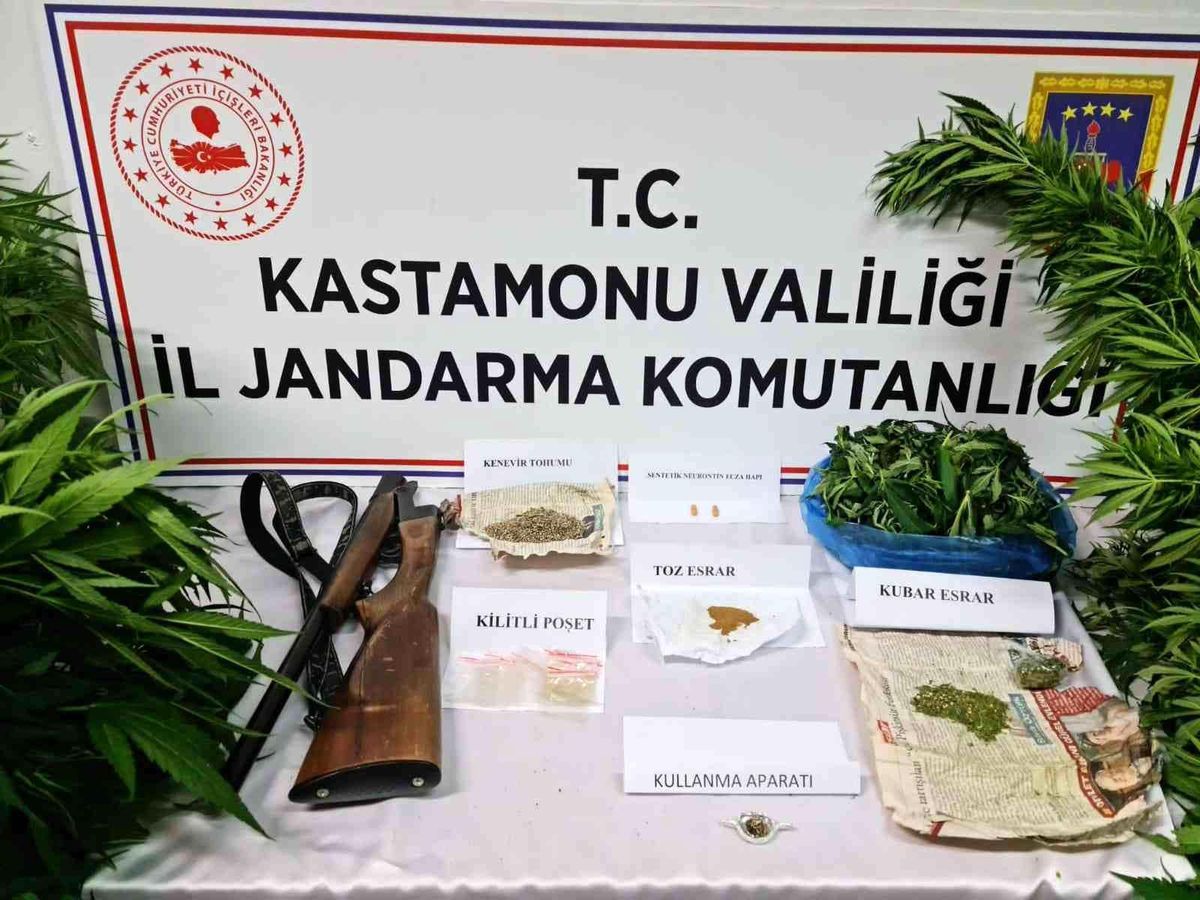 Kastamonu\'da jandarma ekiplerinden uyuşturucu operasyonu: 1 tutuklama