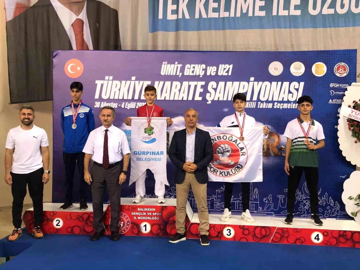 Manisa BBSK\'lı judo ve karatecilerden büyük başarı