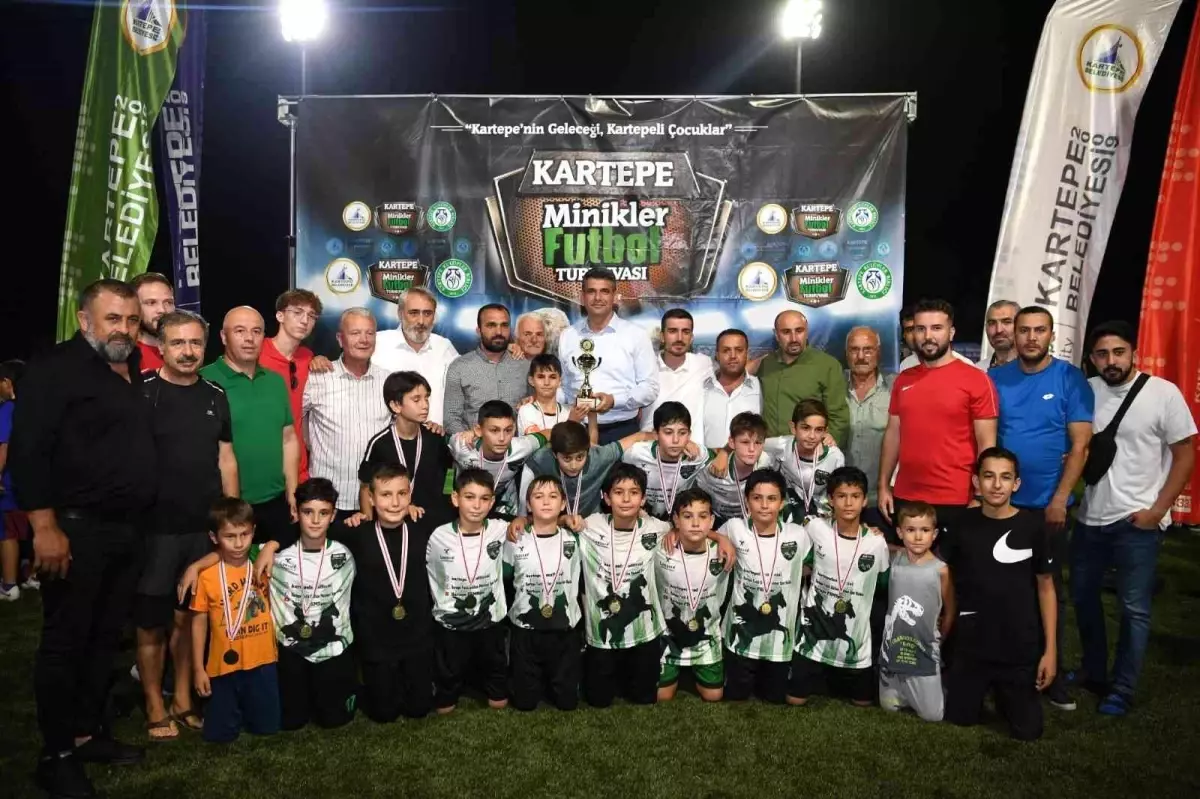 Minikler Futbol Turnuvası\'nda şampiyon belli oldu