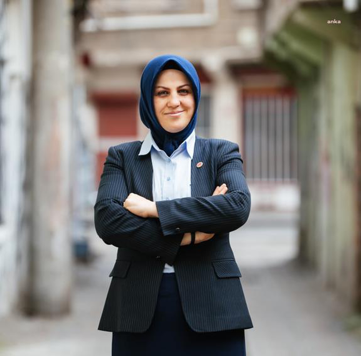 Diyarbak rl Kad n Muhtar Dilek Demir 40 K z ocu unu Zorla Diyarbak rl Kad n Muhtar Dilek Demir 40 K z ocu unu Zorla