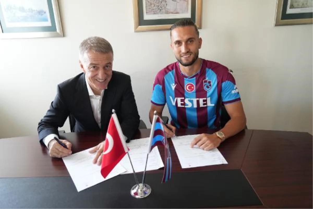 Trabzonspor\'da Yusuf Yazıcı imzaladı