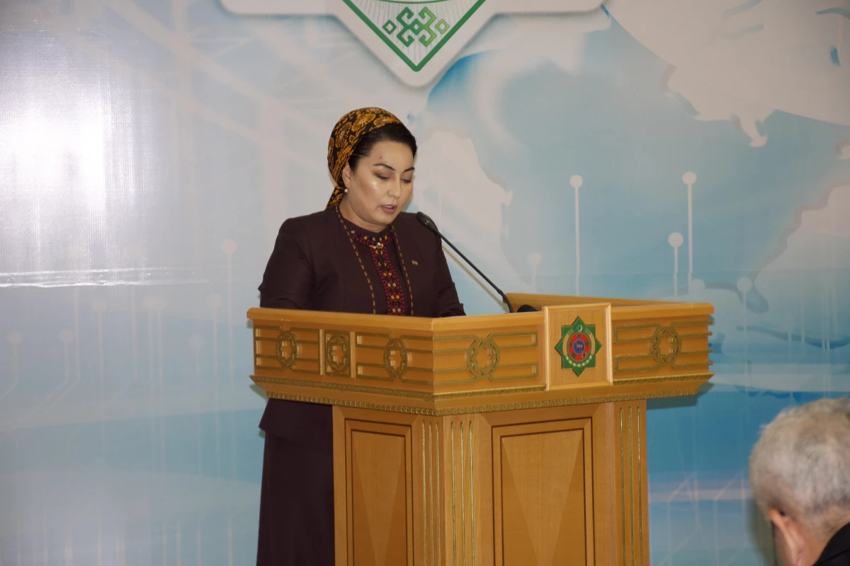 Türkmenistan\'da medya forumu düzenlendi