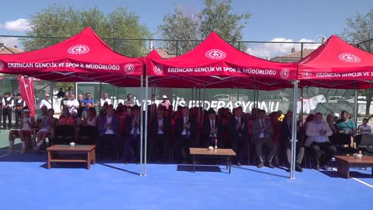 Uluslararası Erzincan Ergan Cup Tenis Turnuvası başladı