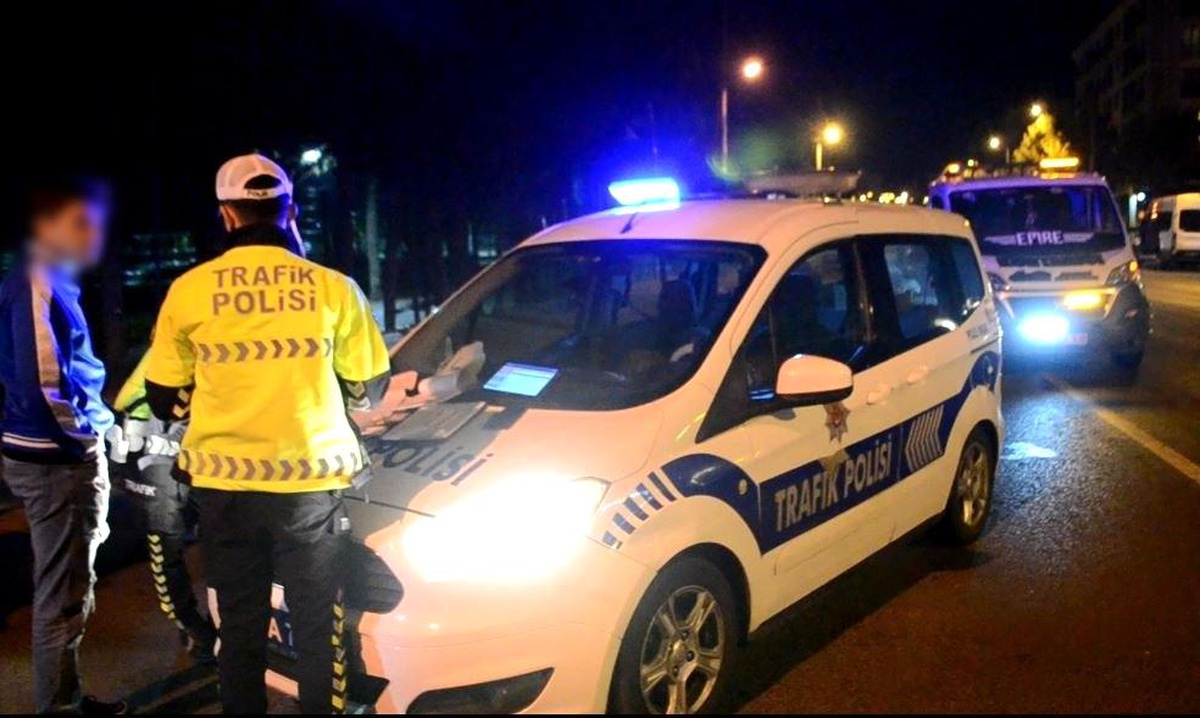 Abart egzozlu araçla alkollü yakalanan aday sürücü: "Polis arkadaşlar iyi karşıladı, teşekkür ederim"