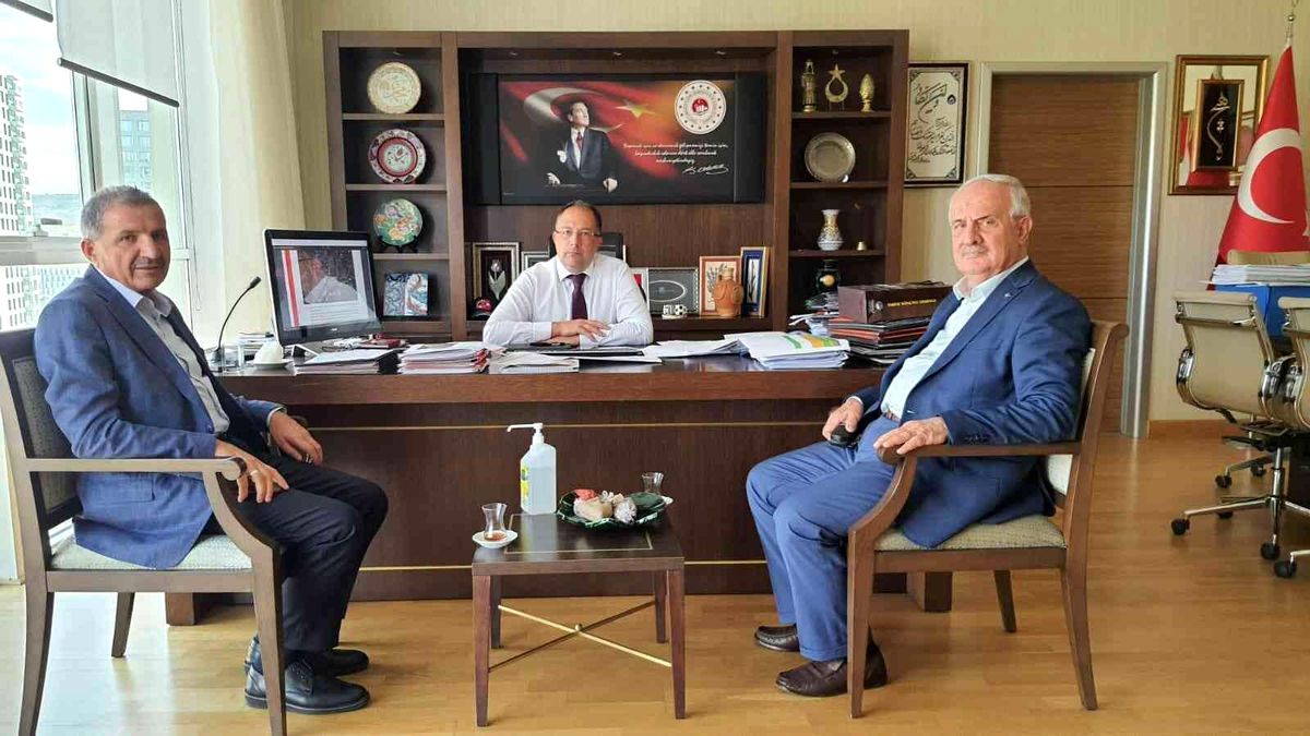 Başkan Aygün\'den Ankara\'da kentsel dönüşüm temasları