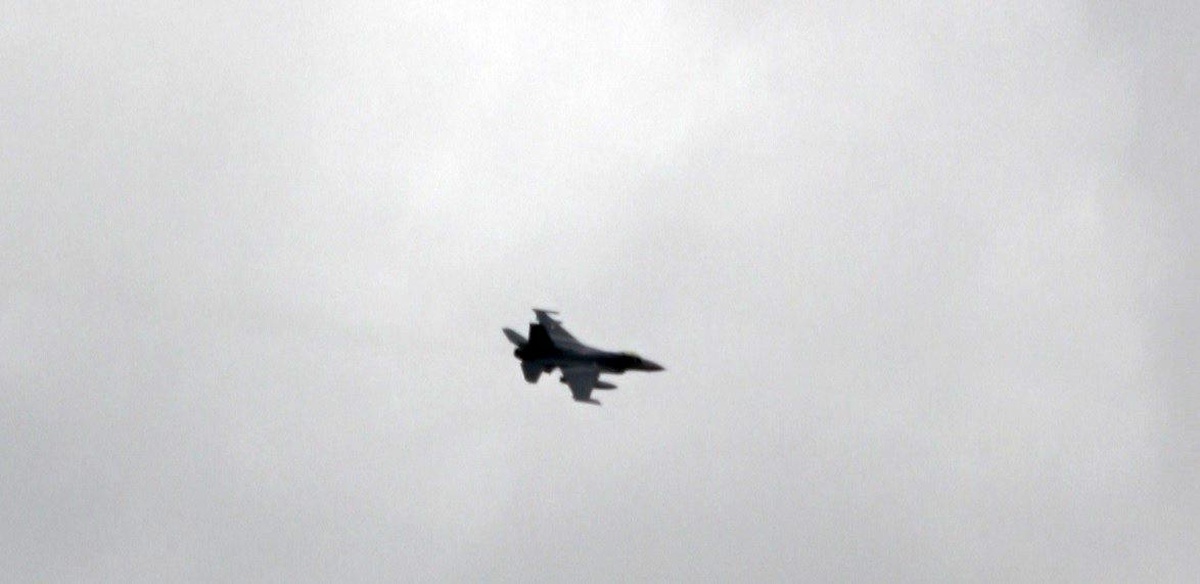 Bilecik semalarında F-16 uçakların \'Kurtuluş Uçuşu\'
