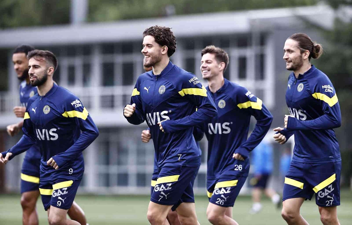 Fenerbahçe, Dinamo Kiev maçı hazırlıklarını sürdürdü