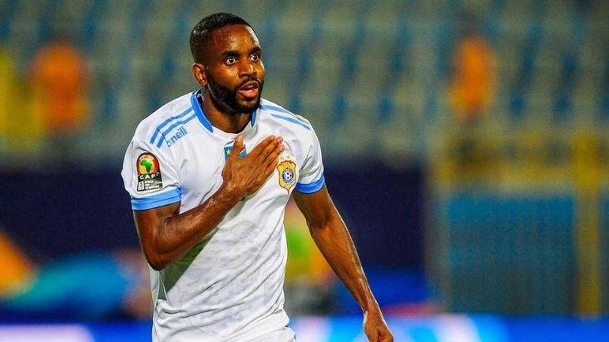 Fenerbahçe forvete doymuyor! Marsilya\'nın Devler Ligi kadrosuna alınmayan Bakambu\'nun transferi için ilk temas kuruldu
