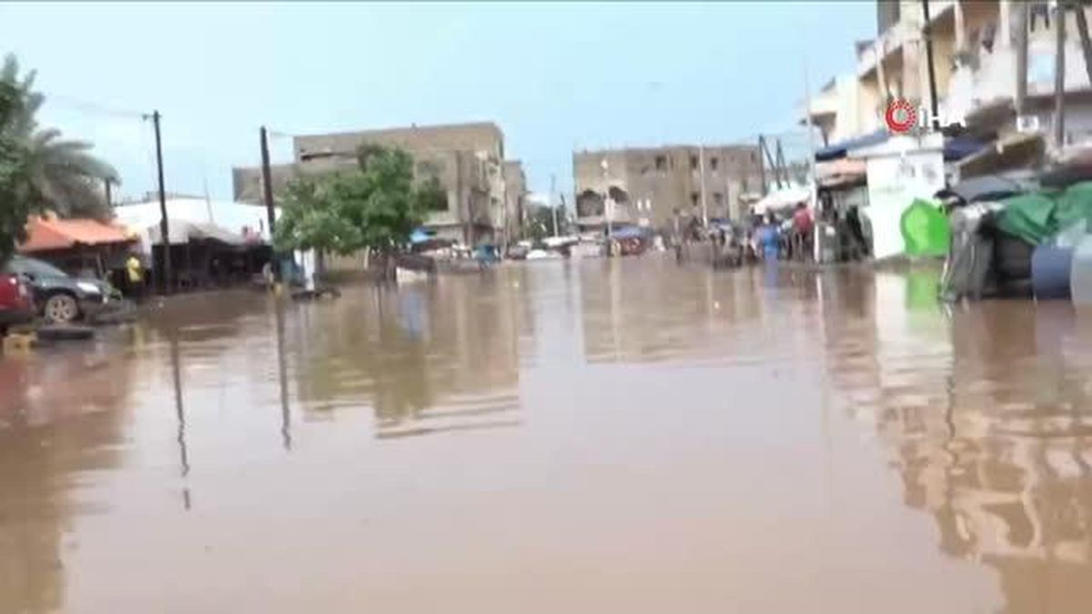 Senegal\'de sel felaketi: 3 ölü