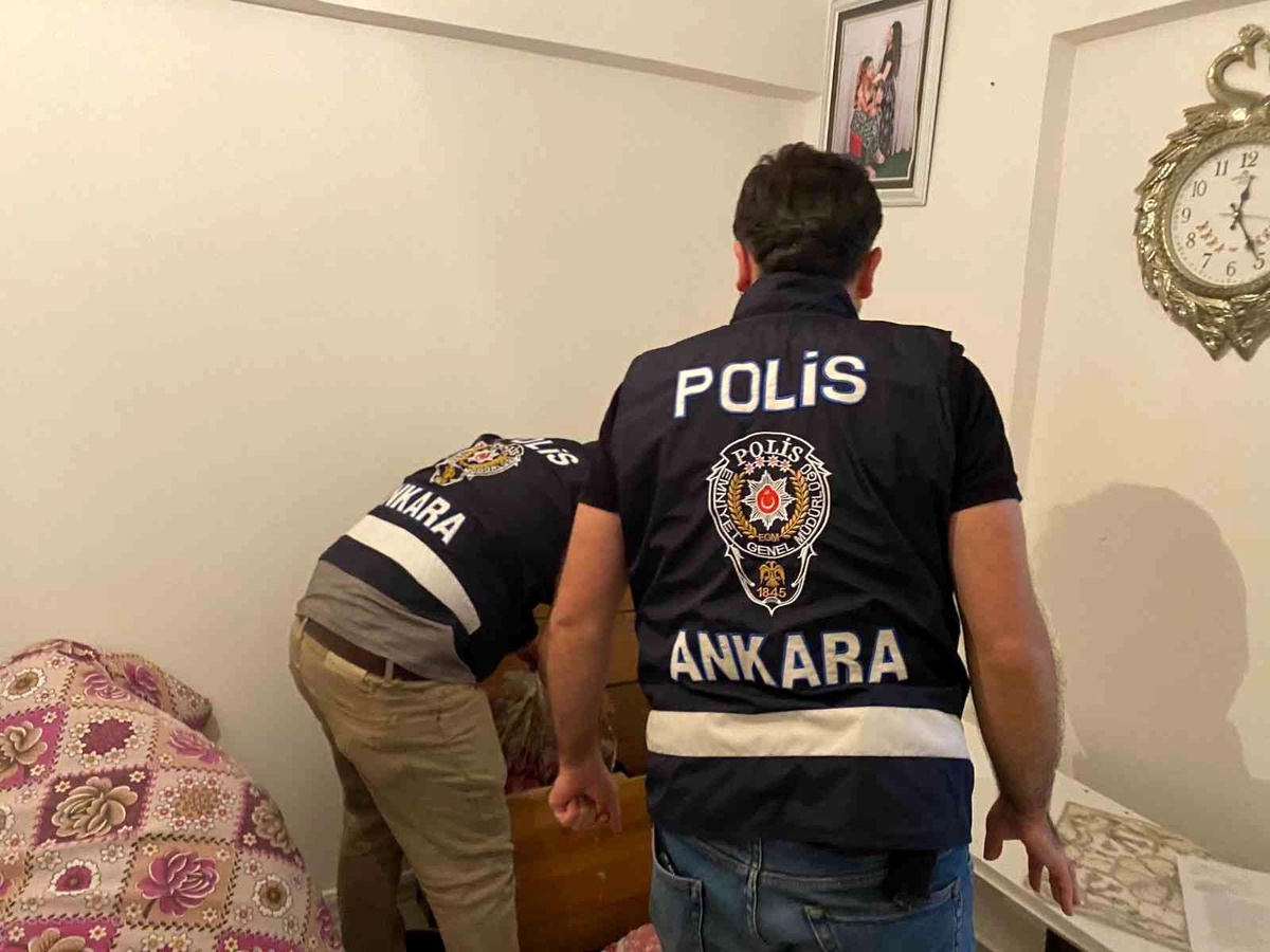 Suç makinelerine şafak operasyonu