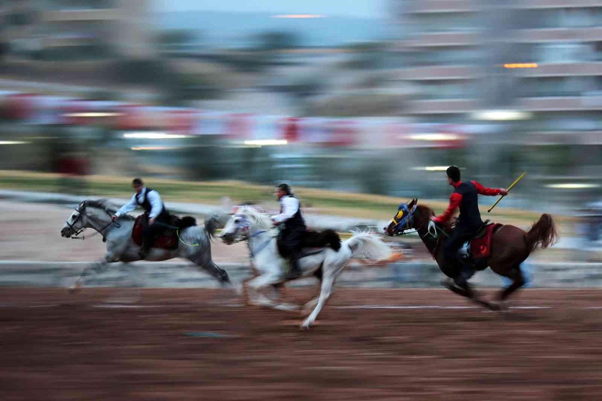 Bayburt\'ta ata sporu cirit yaşatılıyor