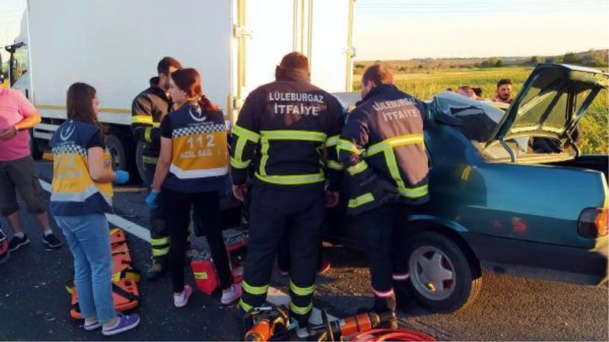 Emniyet şeridindeki kamyonete otomobille çarpan Hamdi öldü