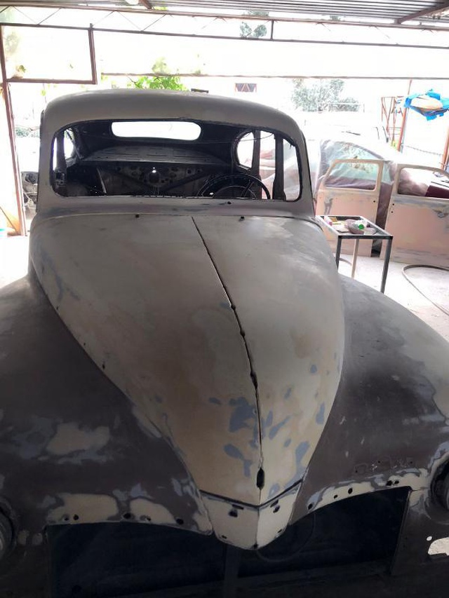 'Evladı gibi' gördüğü 75 yaşındaki otomobilini, 2 eve değişmedi 'Evladı gibi' gördüğü 75 yaşındaki otomobilini, 2 eve değişmedi