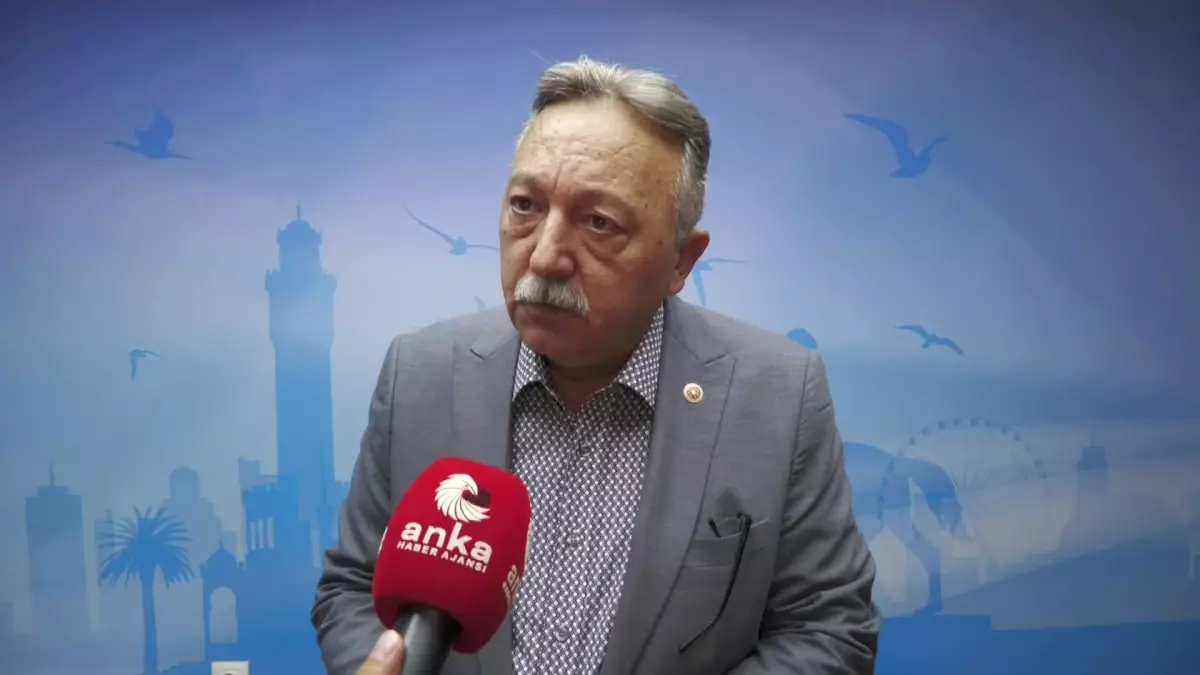 Tacettin Bayır\'dan MHP Karaburun İlçe Başkanı\'nı Tutuklatan Savcı ve Eşinin Sürülmesine Tepki: "Burası Tanzanya, Etiyopya Filan Değil, Türkiye...