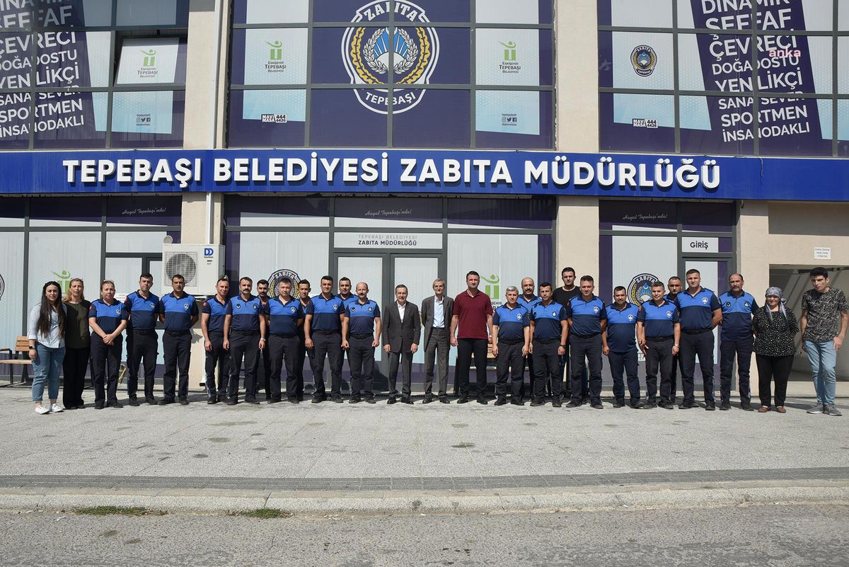 Tepebaşı Belediye Başkanı Ataç\'tan Zabıta Personeline 196. Yıl Kutlaması
