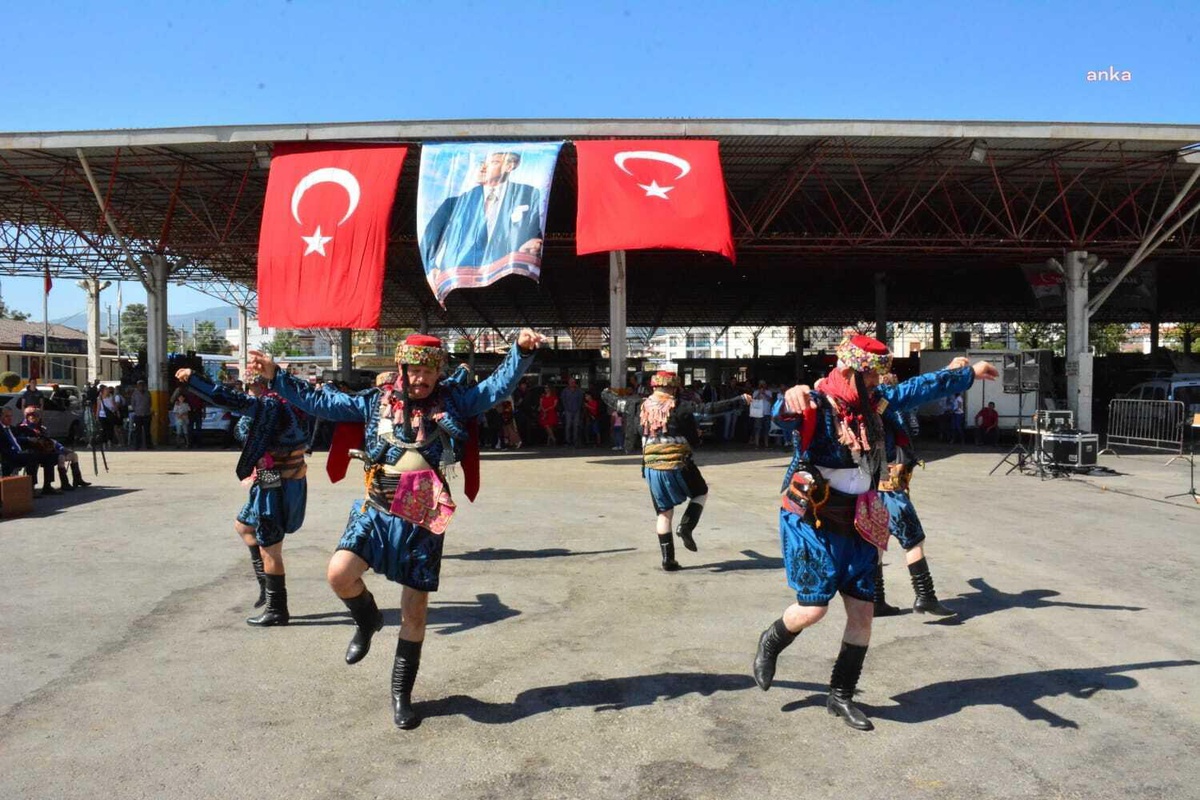 Torbalı\'da Kurtuluşun 100.Yılına Coşkulu Kutlama