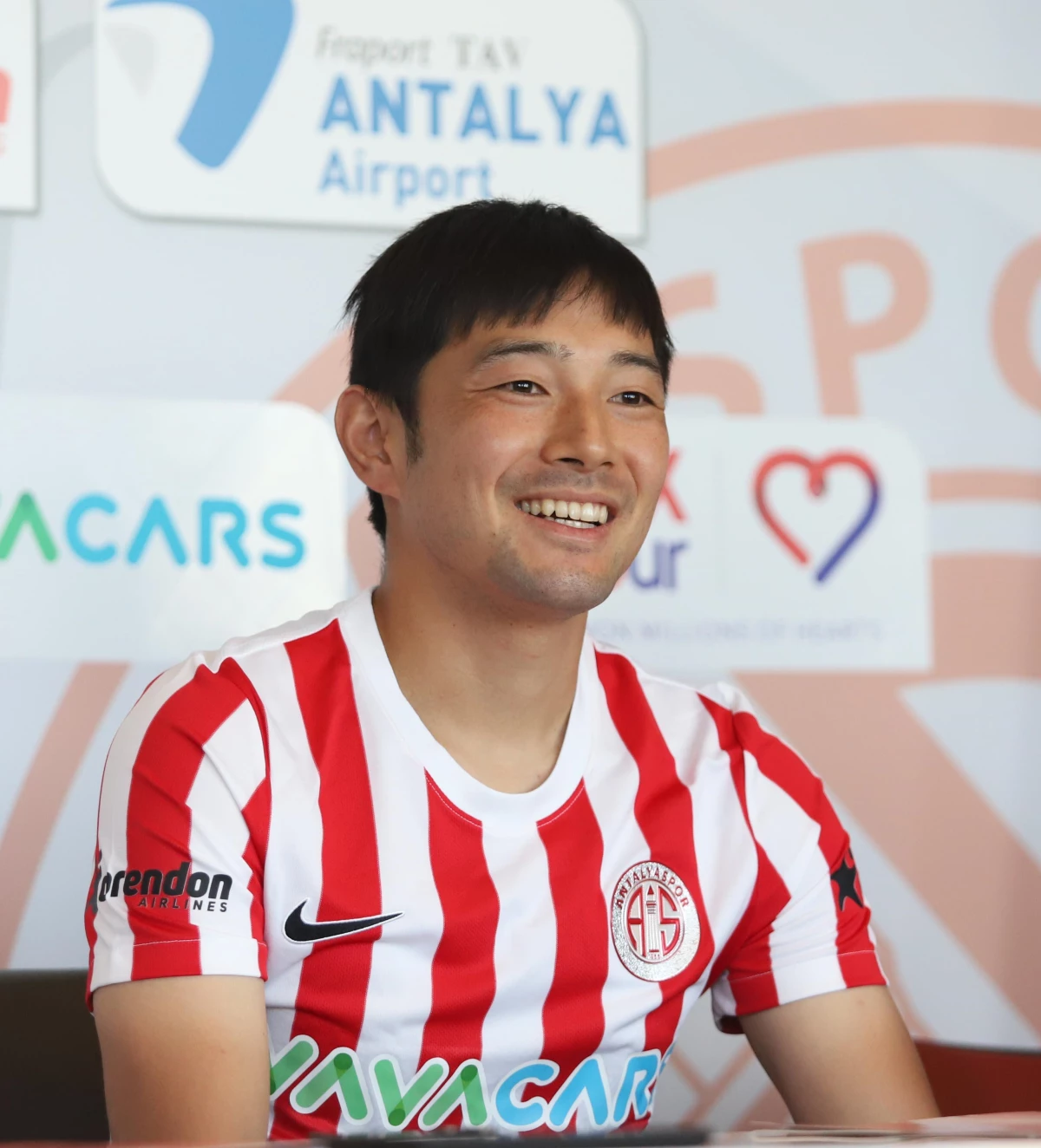 Antalyaspor, Porto\'dan Shoya Nakajima\'yı kadrosuna kattı