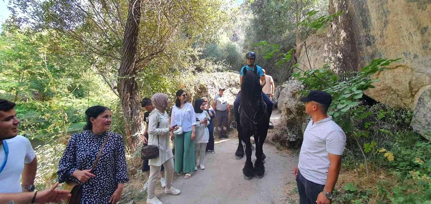 Atlı Jandarma Timleri Ihlara Vadisi\'nde