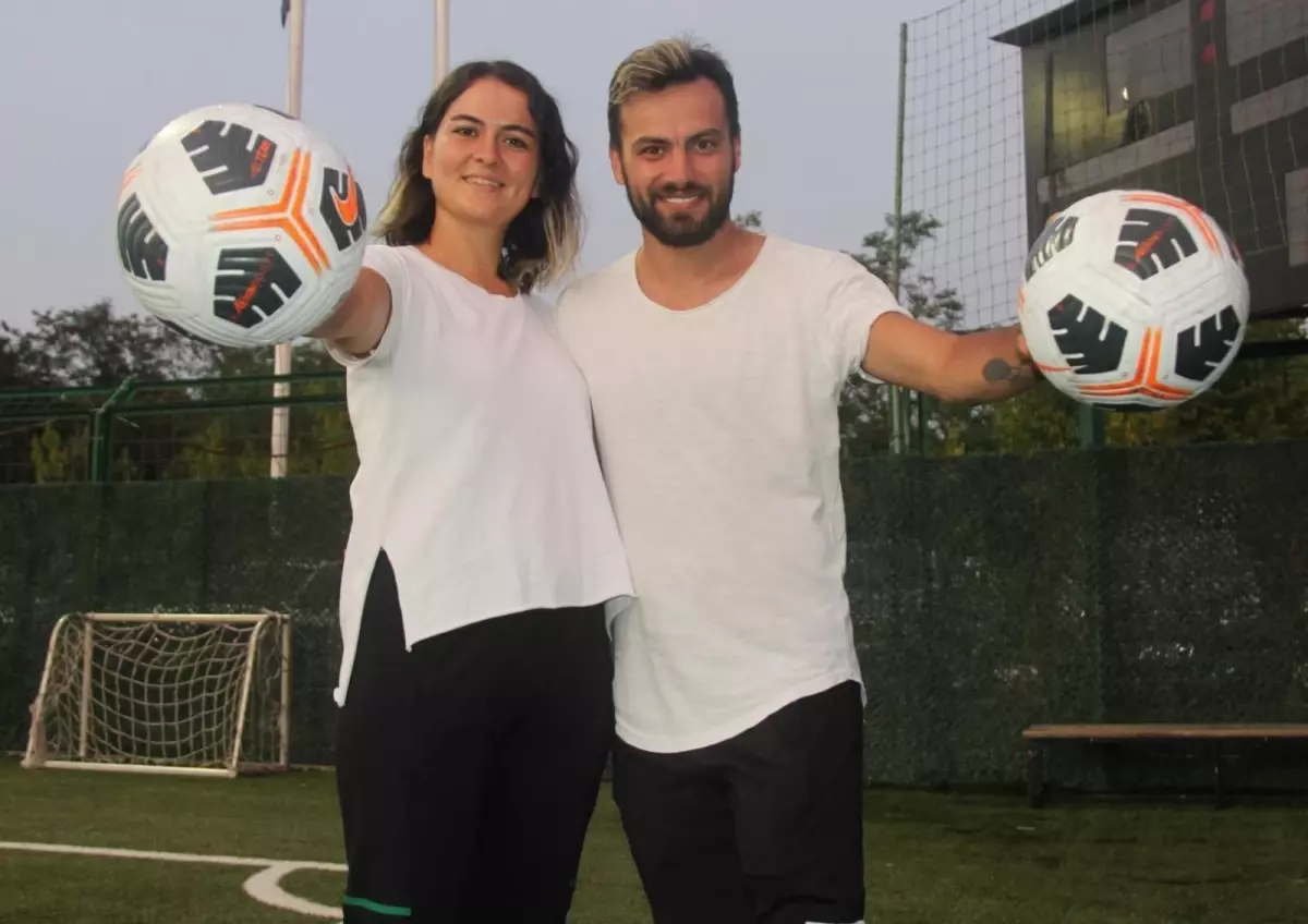 Futbolda bir ilk: evli çift beraber takım yönetiyor