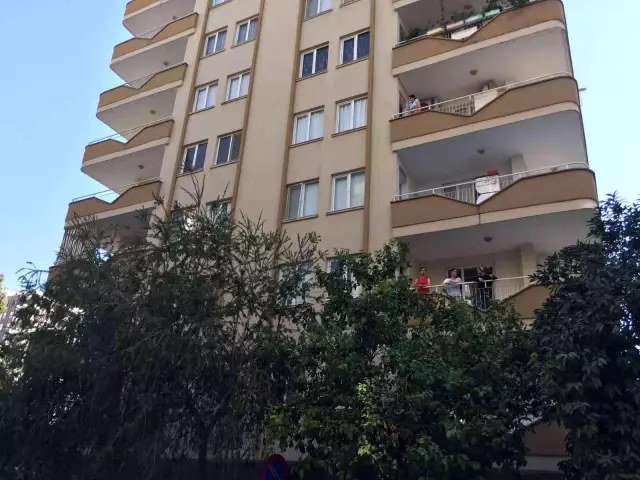 Hakim, evinde çocuklarının da olduğu sırada başından tek kurşunla intihar etti