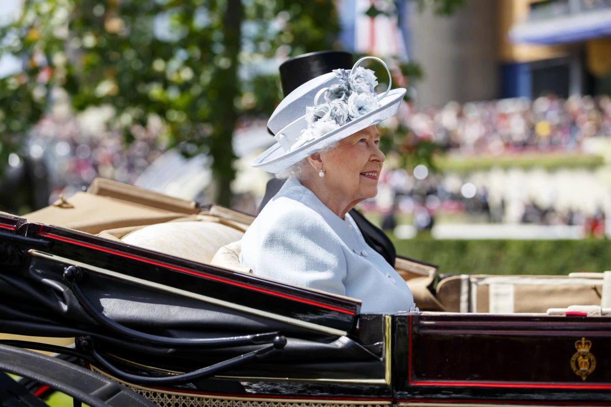 İngiltere Kraliçesi 2. Elizabeth 96 yaşında hayatını kaybetti