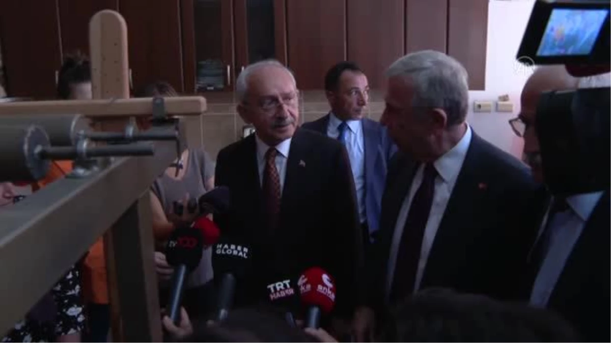 CHP Genel Başkanı Kılıçdaroğlu, Nallıhan\'da esnafı ziyaret etti