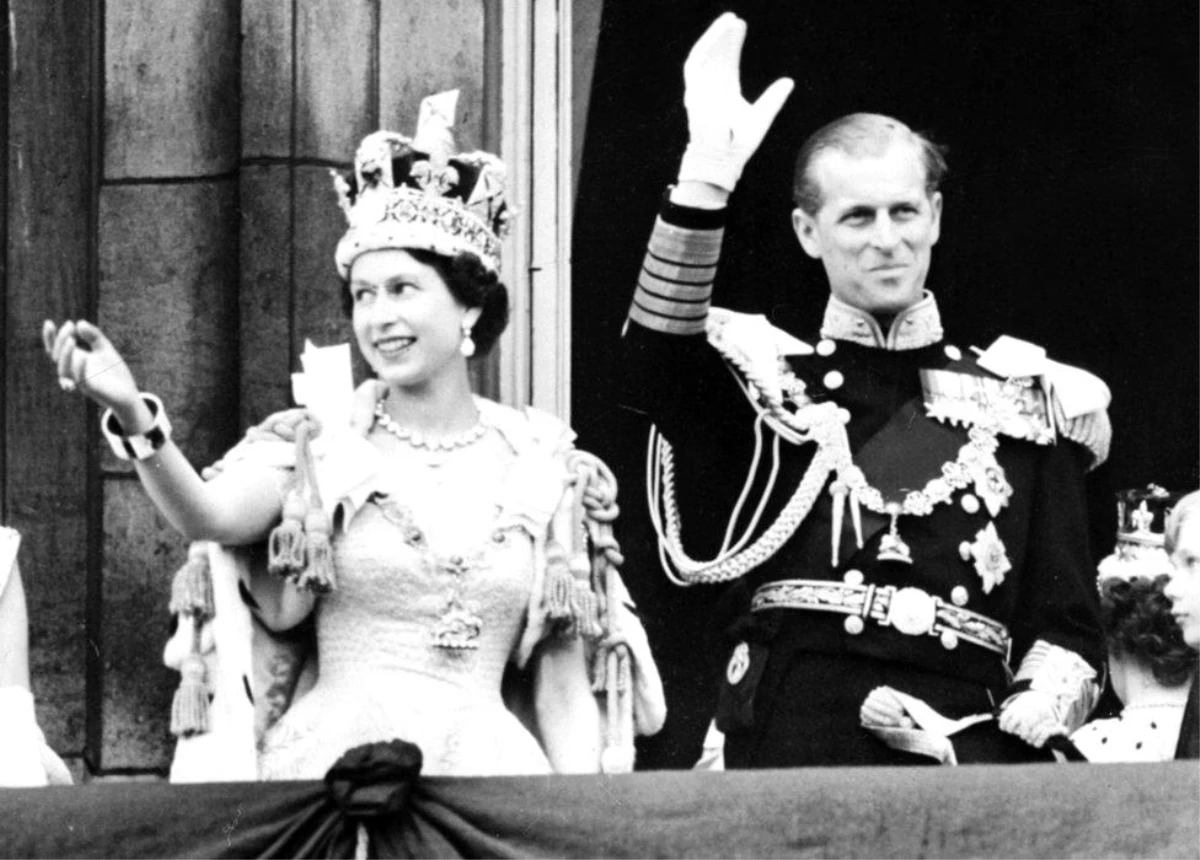 Kraliçe 2. Elizabeth: Monarşinin değişen yüzü
