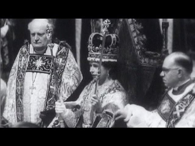 Kraliçe Elizabeth hayatını kaybetti! İşte yıllar önce tahta çıktığı anlara ait görüntüler