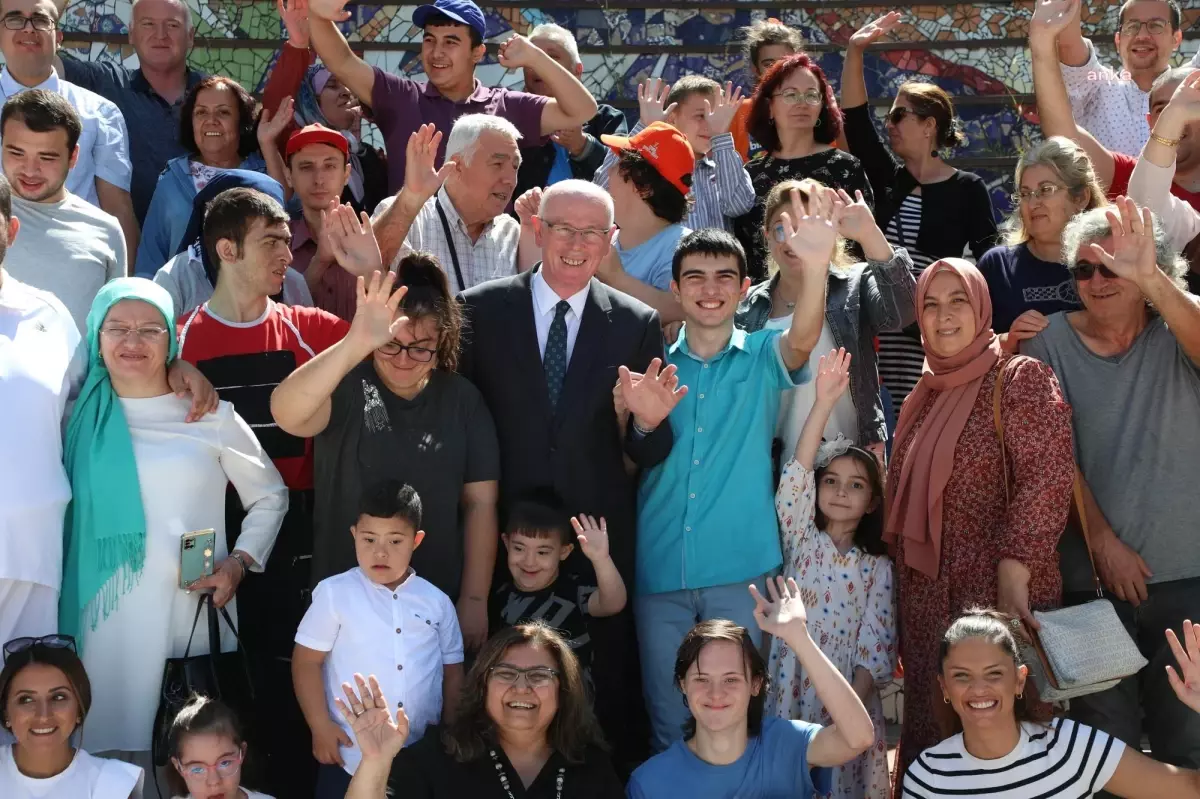 Odunpazarı Belediye Başkanı Kurt Özel Gereksinimli Çocuklar ve Aileleri ile Buluştu