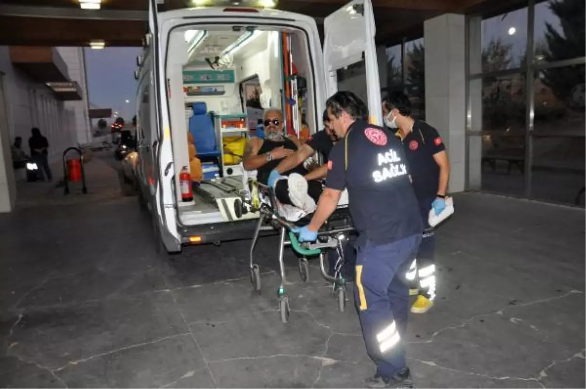 Sokaktaki tartışmada bacağından vuruldu