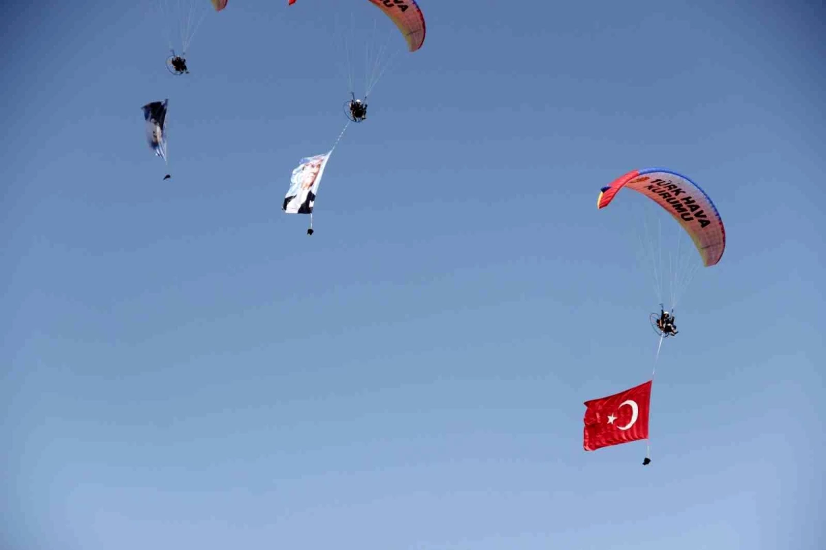 48. Türkiye Paraşüt Şampiyonası, İzmir\'de başladı