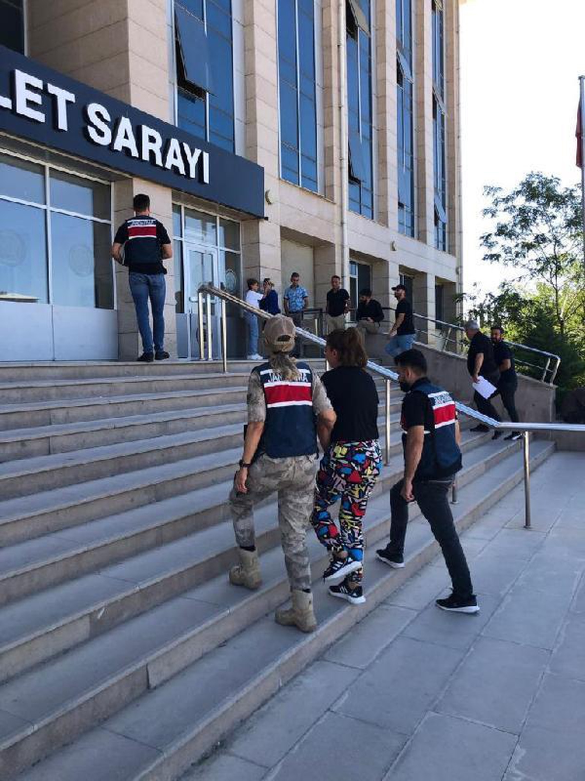 Van gündem haberleri | Van\'da uyuşturucudan aranan firari hükümlü yakalandı