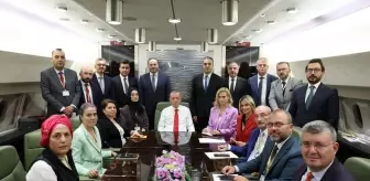 Cumhurbaşkanı Erdoğan: '(Sosyal konut projesi) İcabında vatandaş 'kendim yapacağım' diyorsa, onlara da 'buyur kardeşim 100 bin arsa var, kendin de...