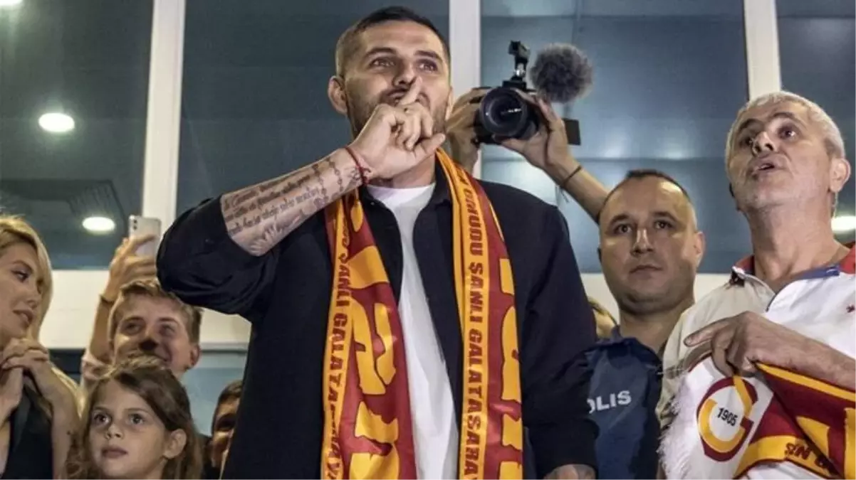 Galatasaray, Icardi\'nin maaşı hakkında yaptığı paylaşımı kaldırdı! Kafası karışan taraftar tepki gösterdi
