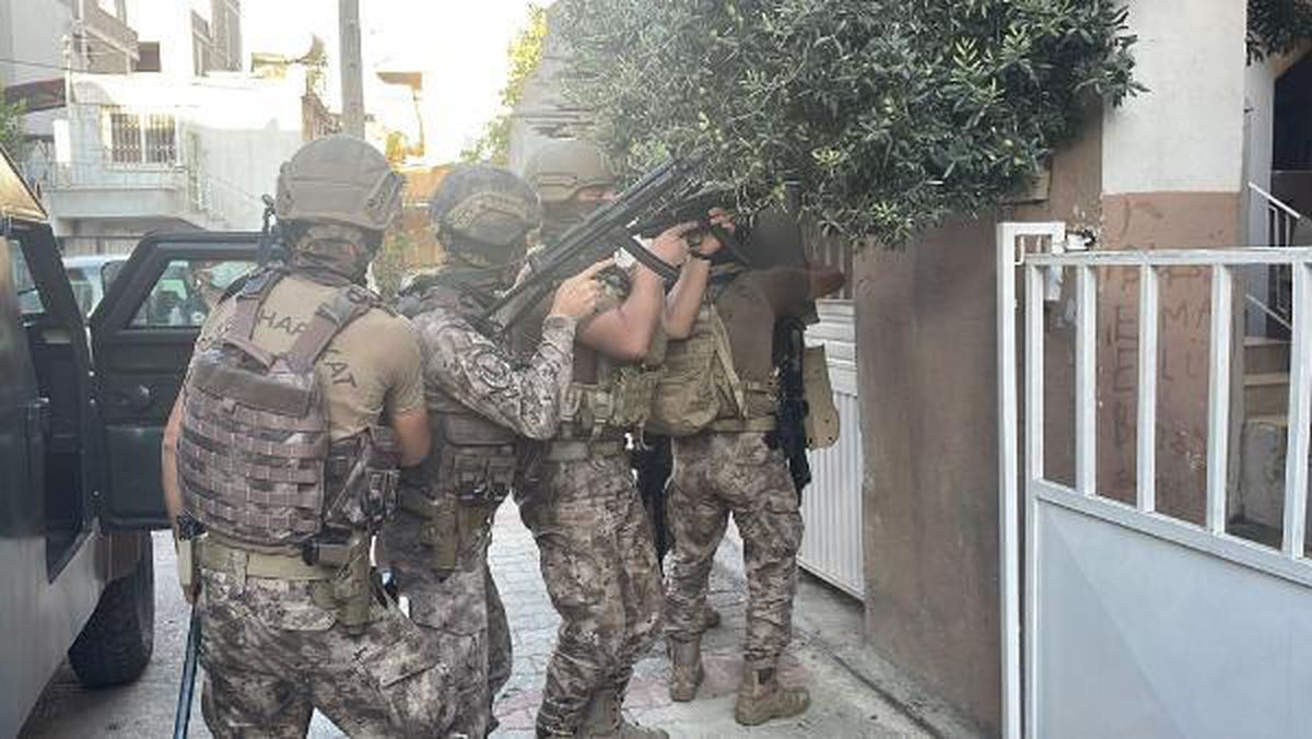 Mersin gündem haberi: Mersin\'de uyuşturucu operasyonu: 60 gözaltı