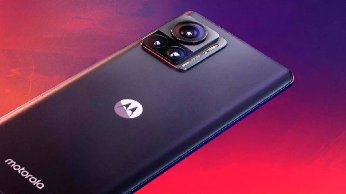 Motorola, dünyanın ilk 200 MP kameralı telefonunu duyurdu!