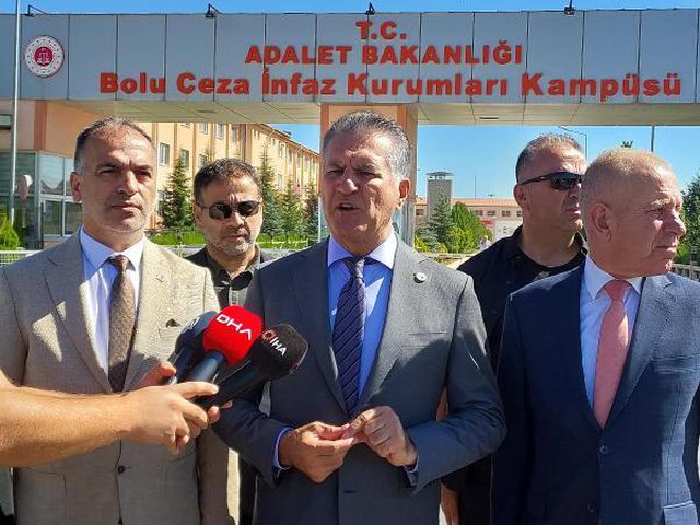 Mustafa Sarıgül'den ses getirecek çıkış: En doğru aday Kemal Kılıçdaroğlu'dur Mustafa Sarıgül'den ses getirecek çıkış: En doğru aday Kemal Kılıçdaroğlu'dur