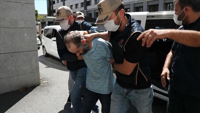 Türkiye'de yakalanan DEAŞ'ın sözde üst yöneticisi tutuklandı Türkiye'de yakalanan DEAŞ'ın sözde üst yöneticisi tutuklandı