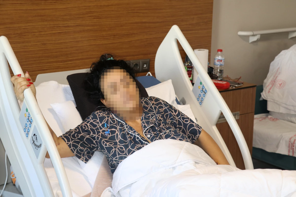 Adana\'da eski erkek arkadaşının bıçakladığı kadının tedavisi sürüyor