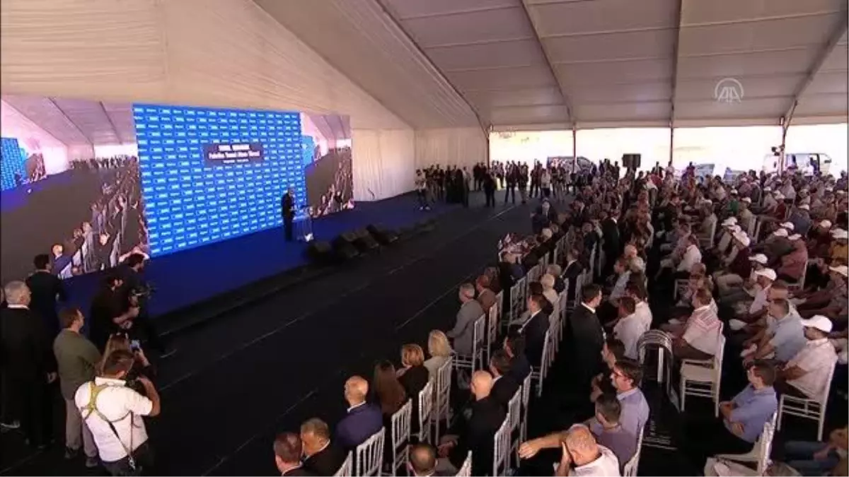 Bakan Varank: 'Ecdadımızın kurduğu bütün devletlere sahip çıkarsak ancak ileriye gidebiliriz'