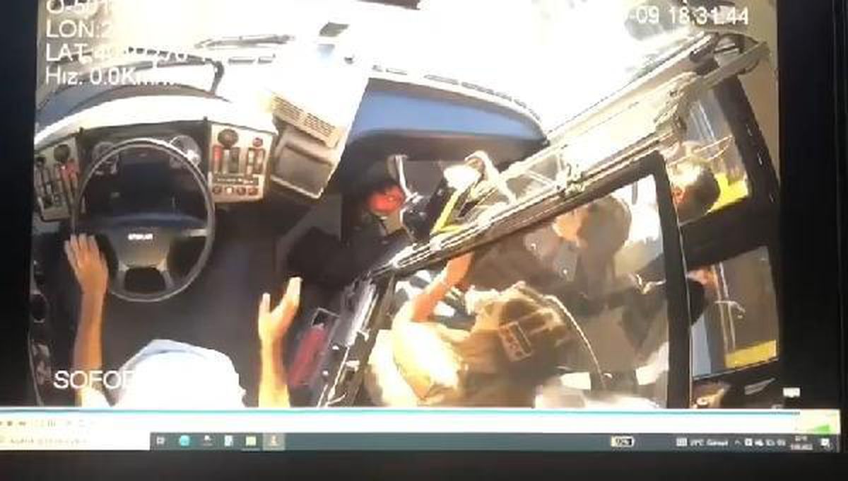 Metrobüs kazasından önce şoförün yardım talebi kamerada: Çok kötü oldum, bana ambulans çağırın